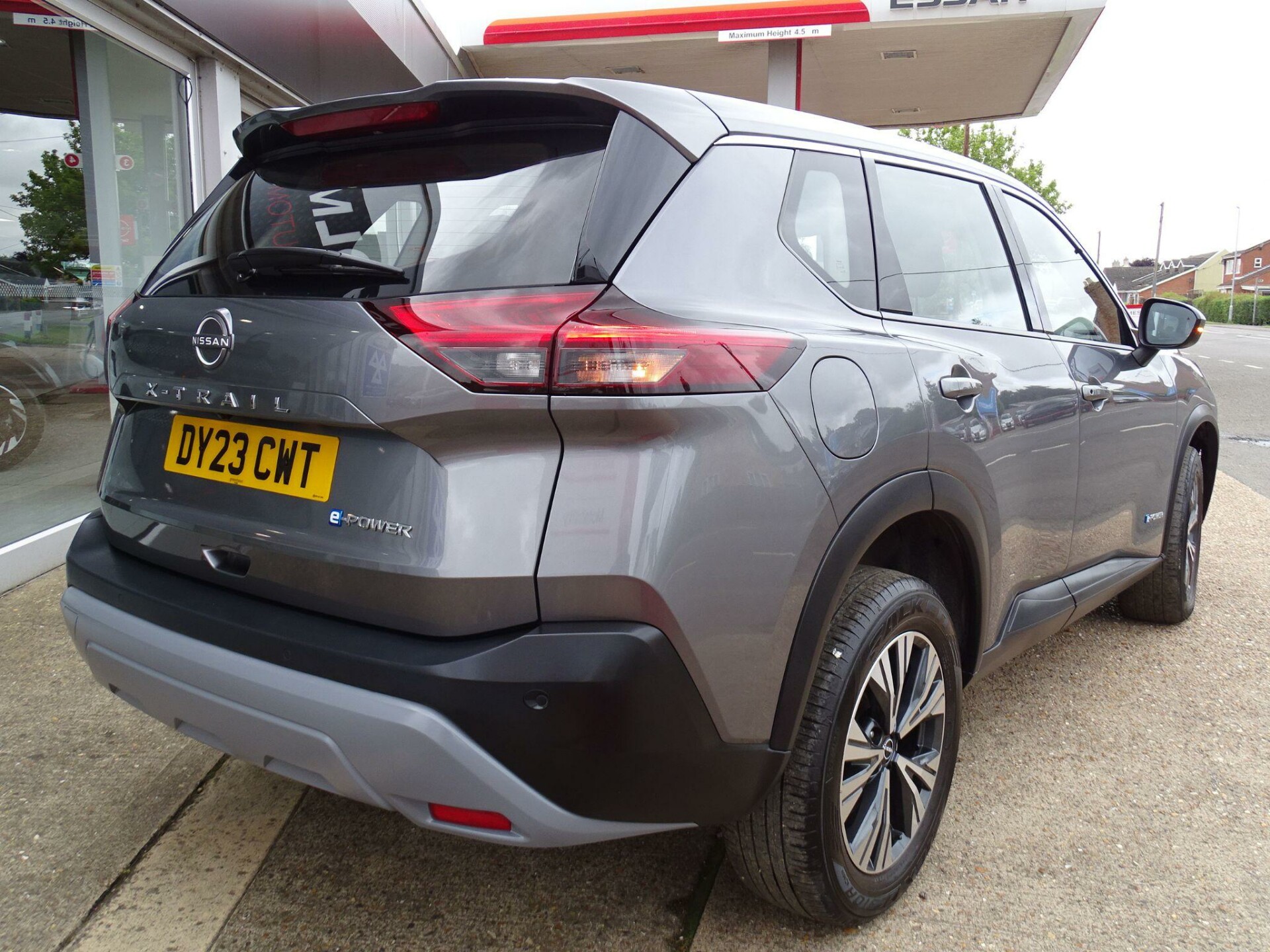 Nissan X Trail