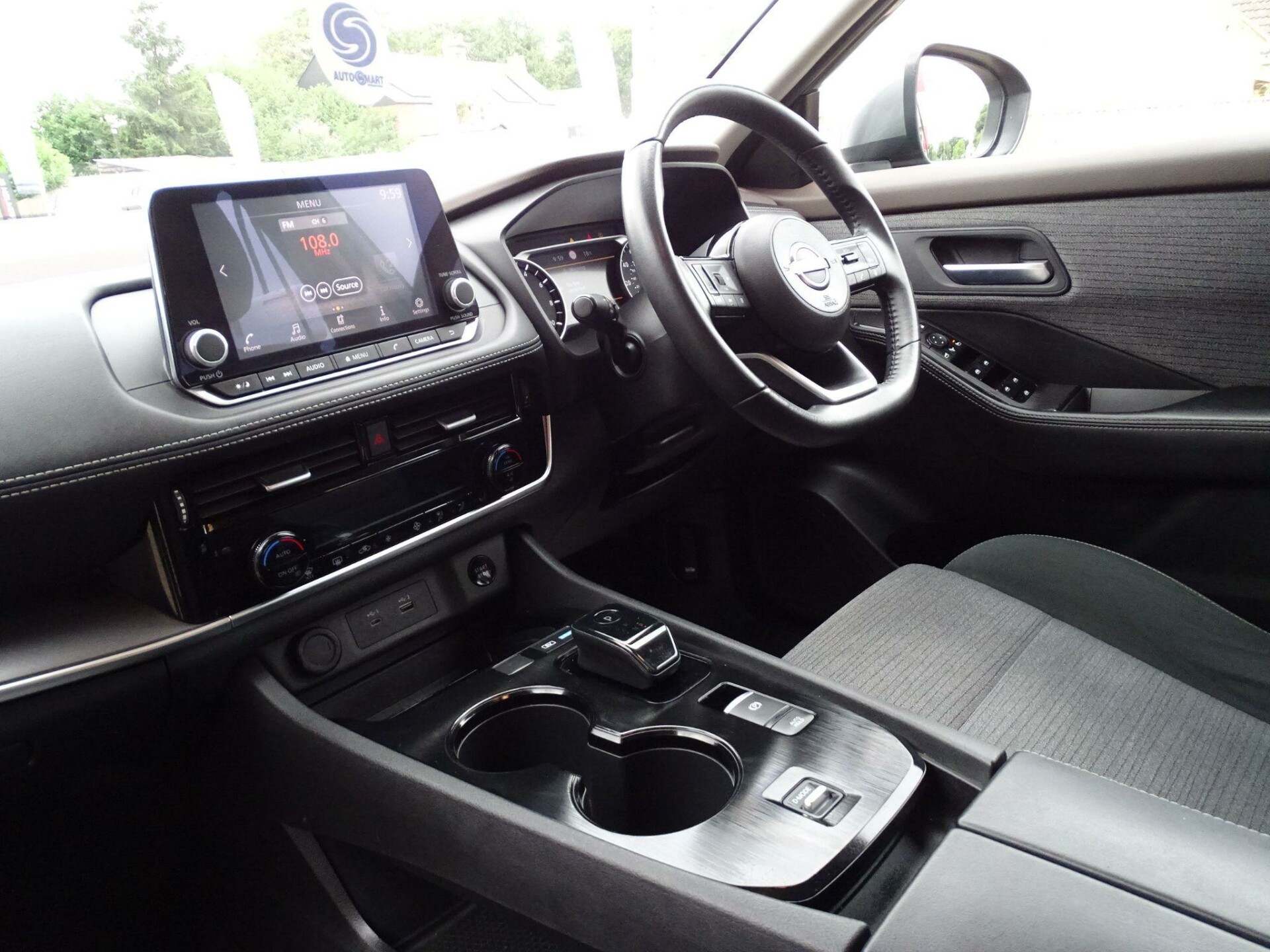 Nissan X Trail