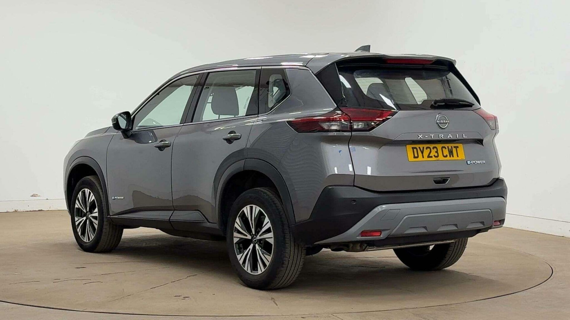 Nissan X Trail