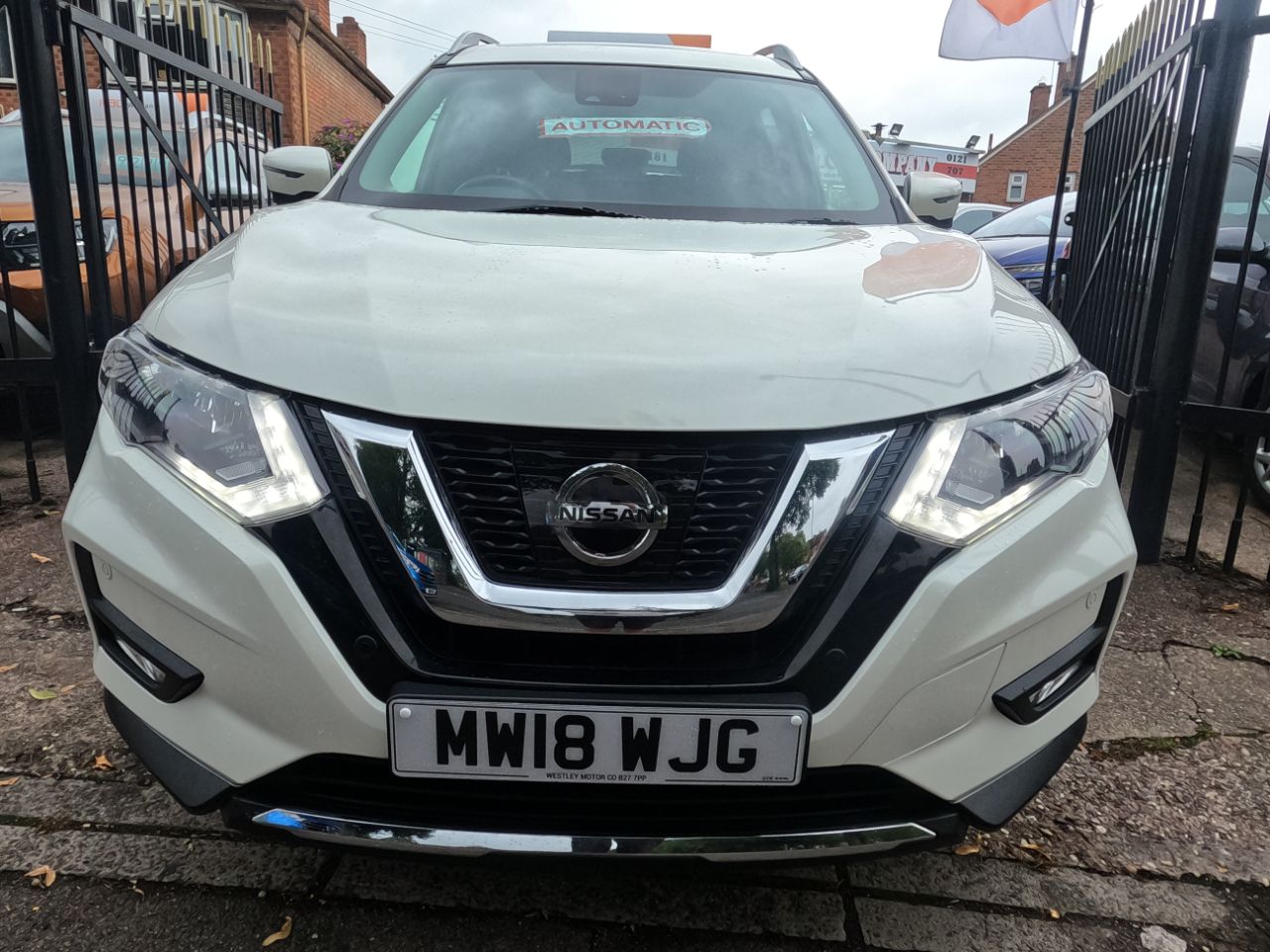 Nissan X Trail