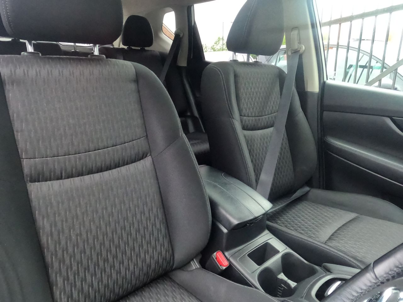 Nissan X Trail