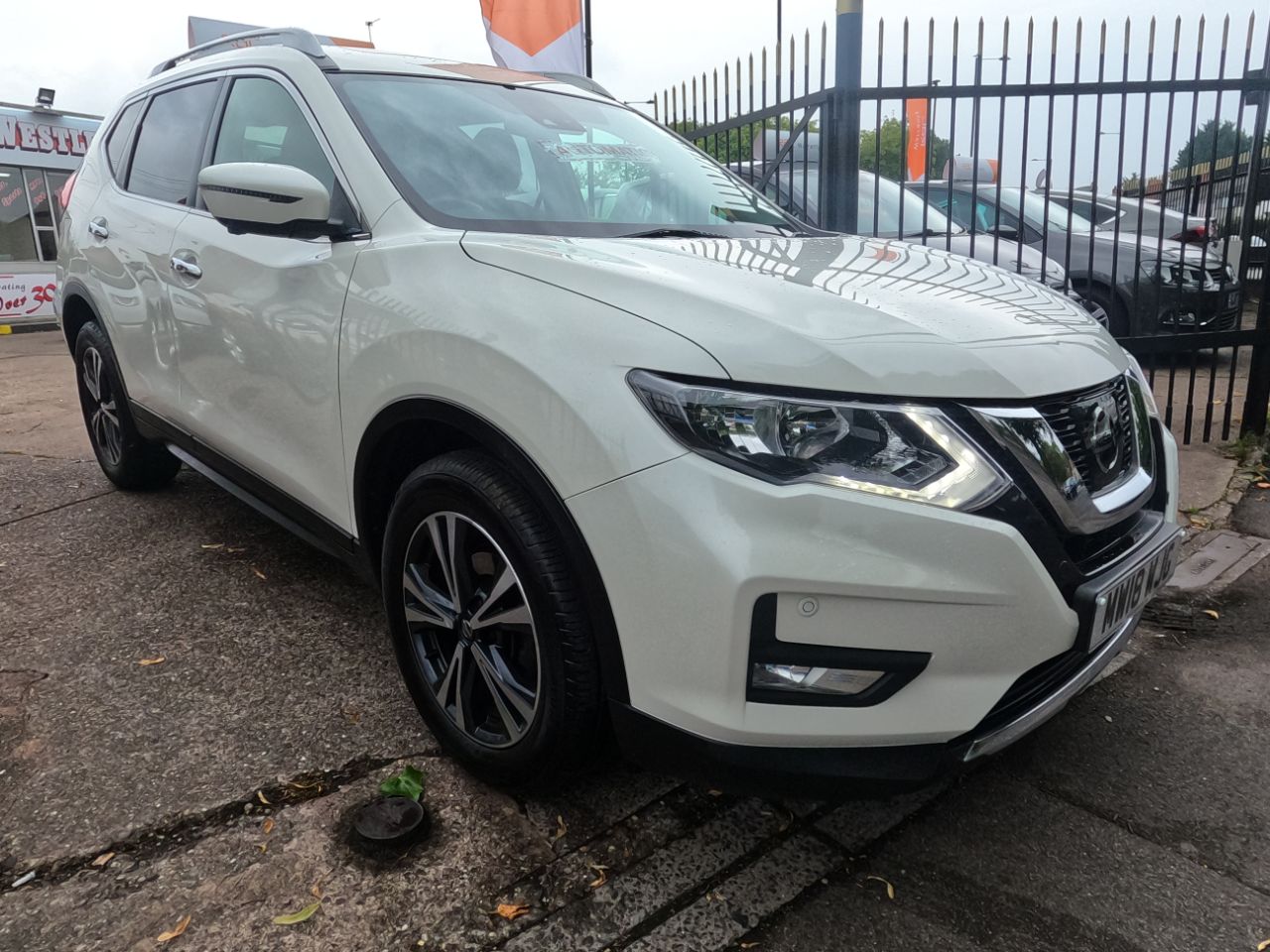 Nissan X Trail