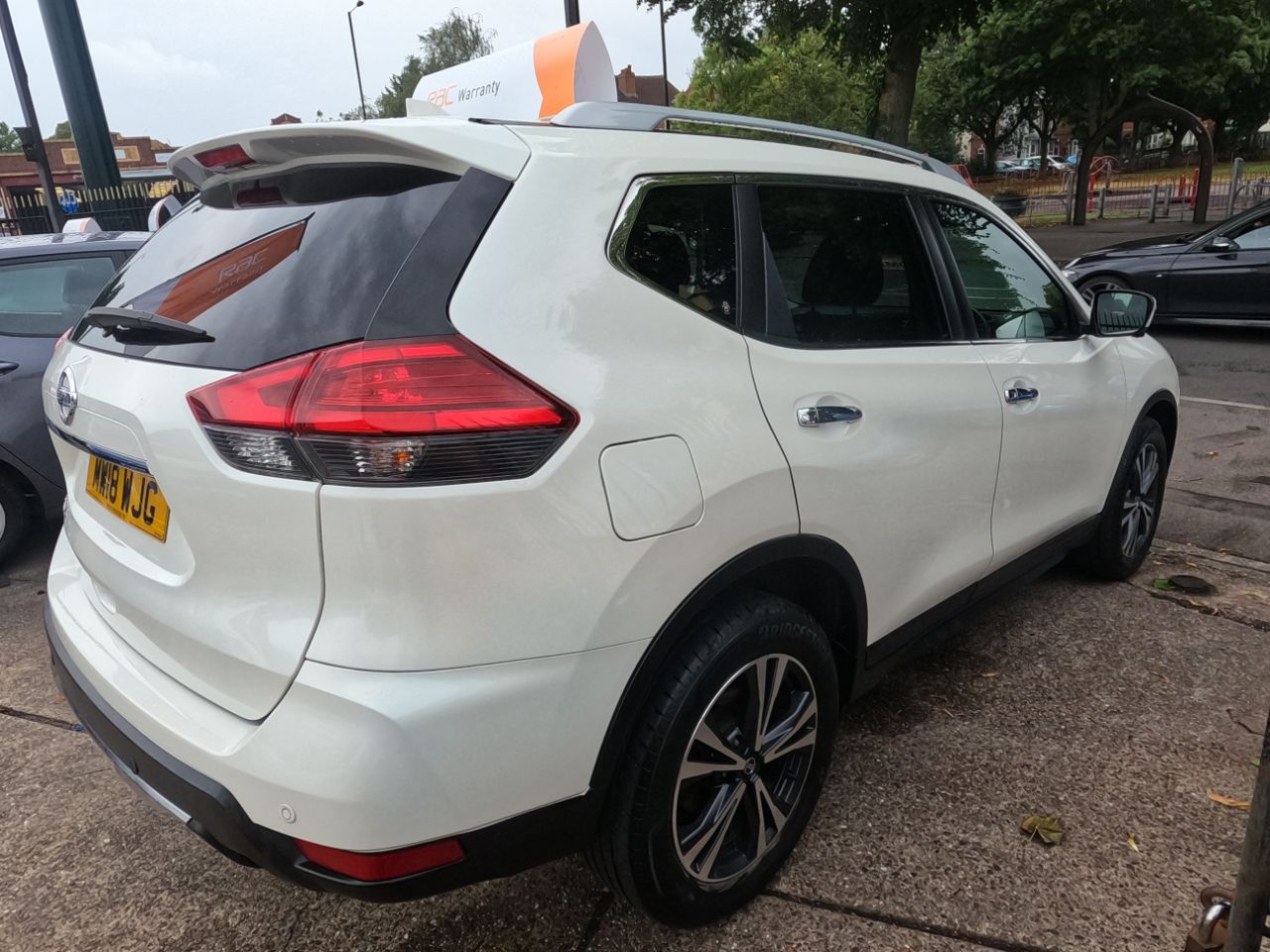 Nissan X Trail