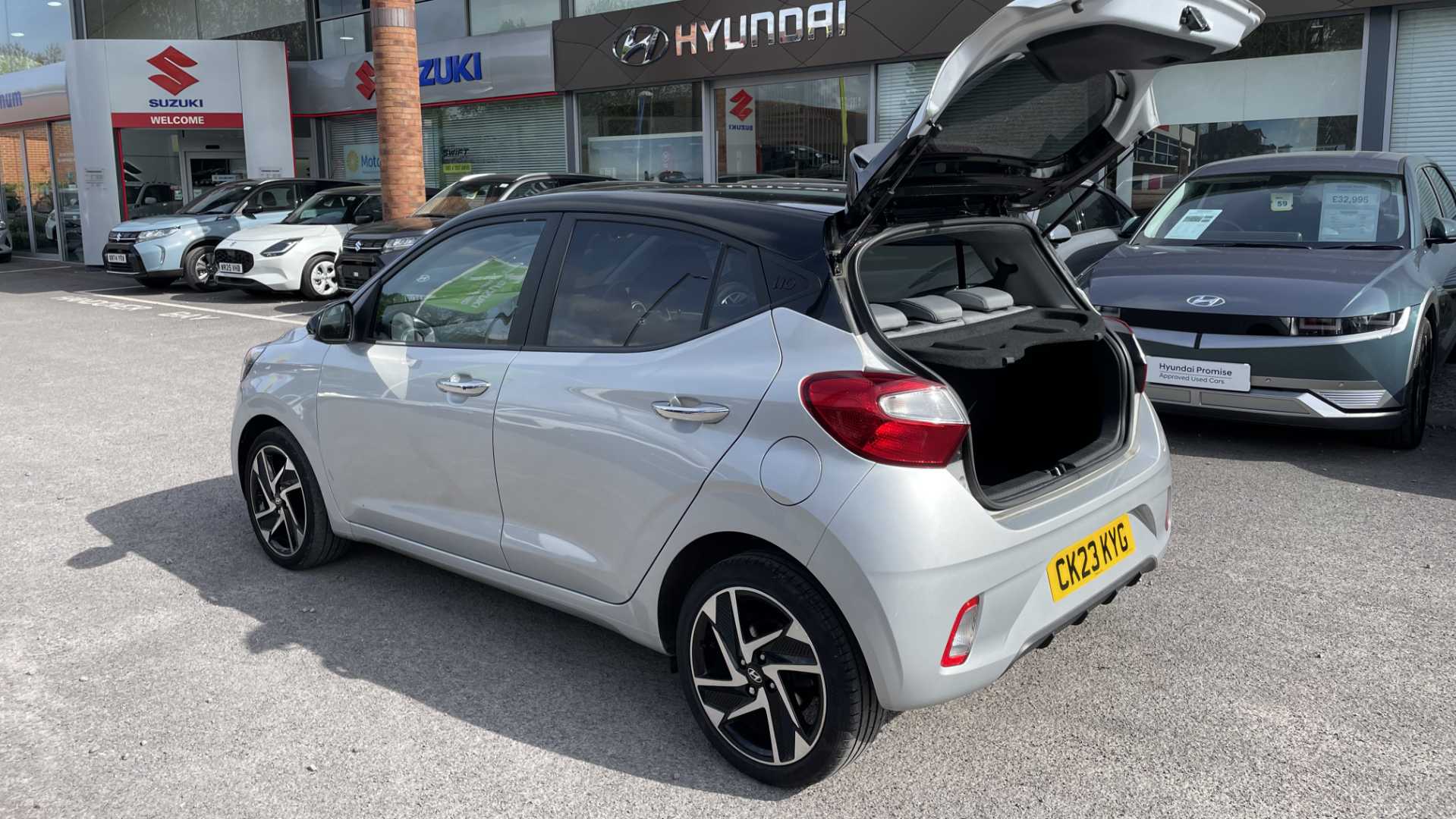 Hyundai i10