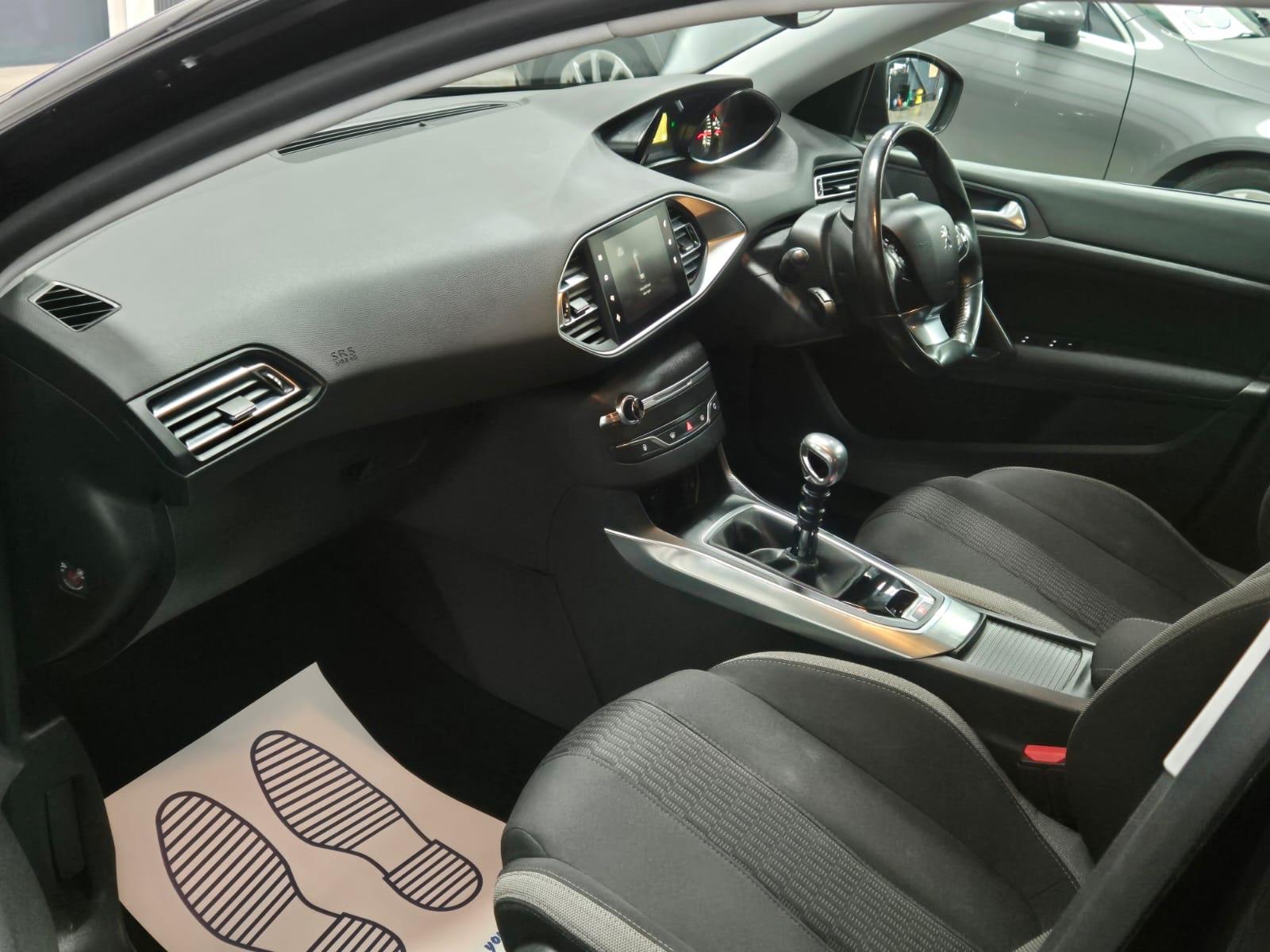 Peugeot 308