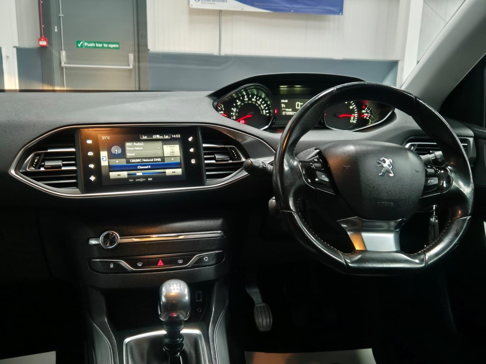 Peugeot 308