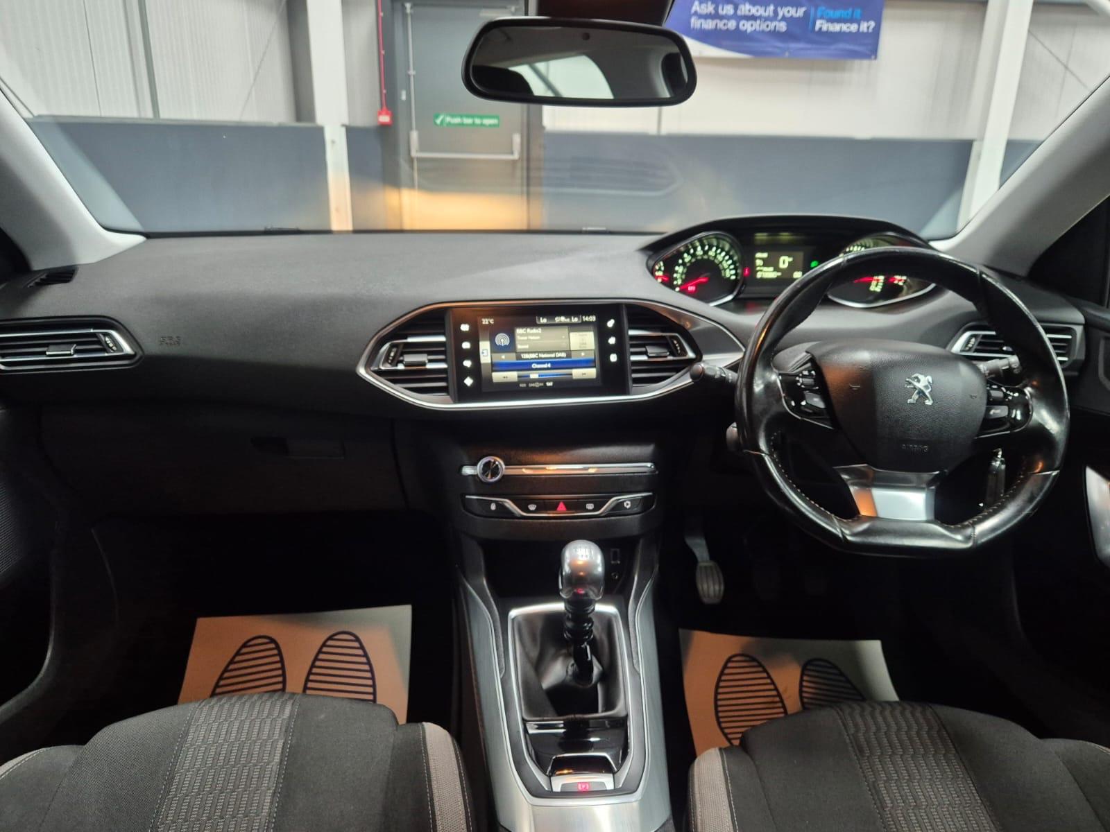 Peugeot 308