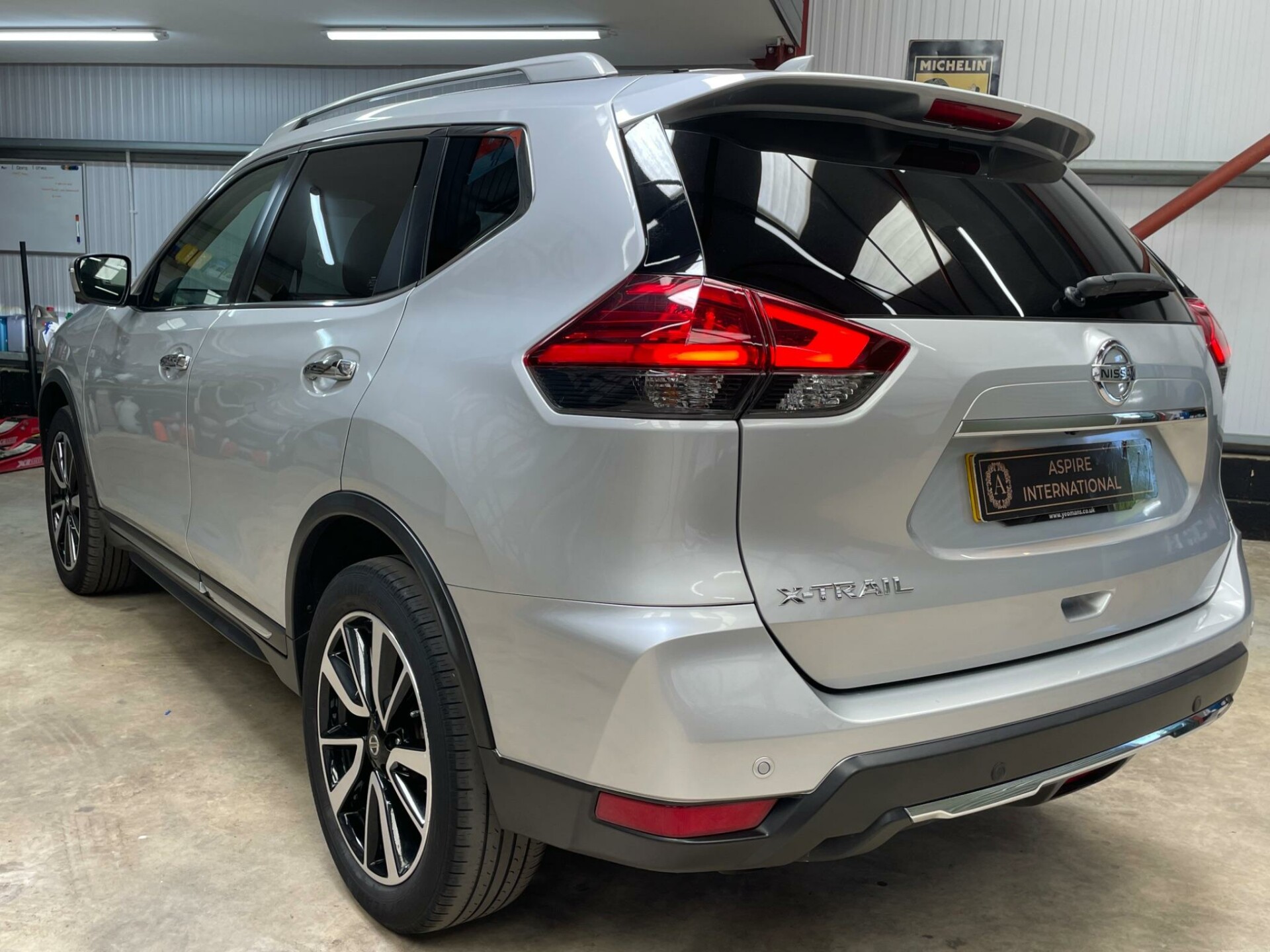 Nissan X Trail