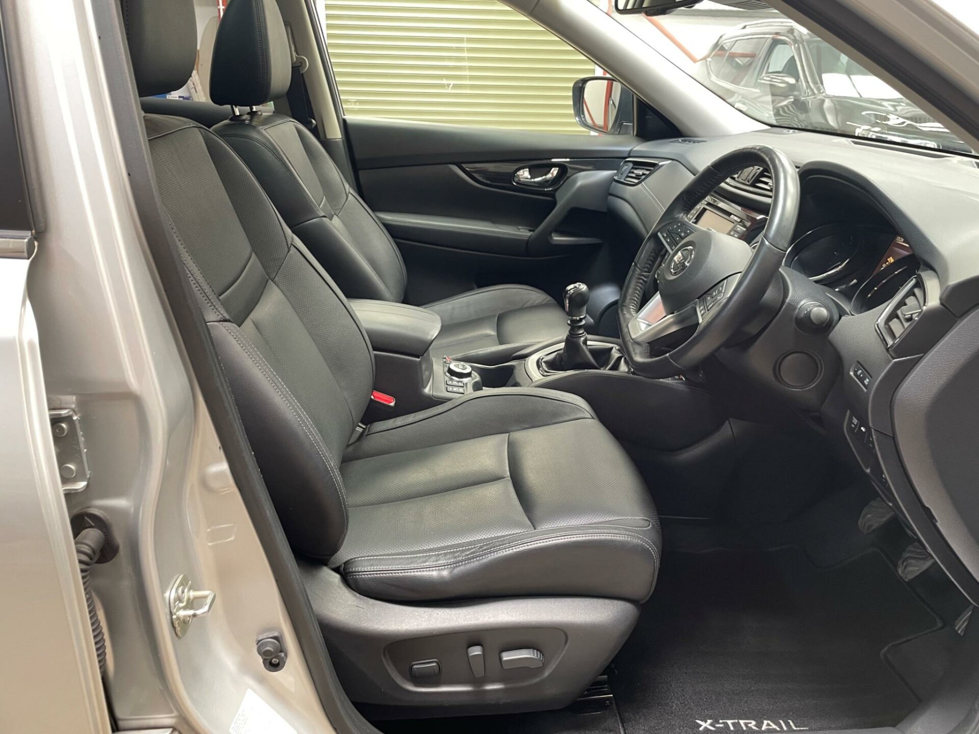 Nissan X Trail