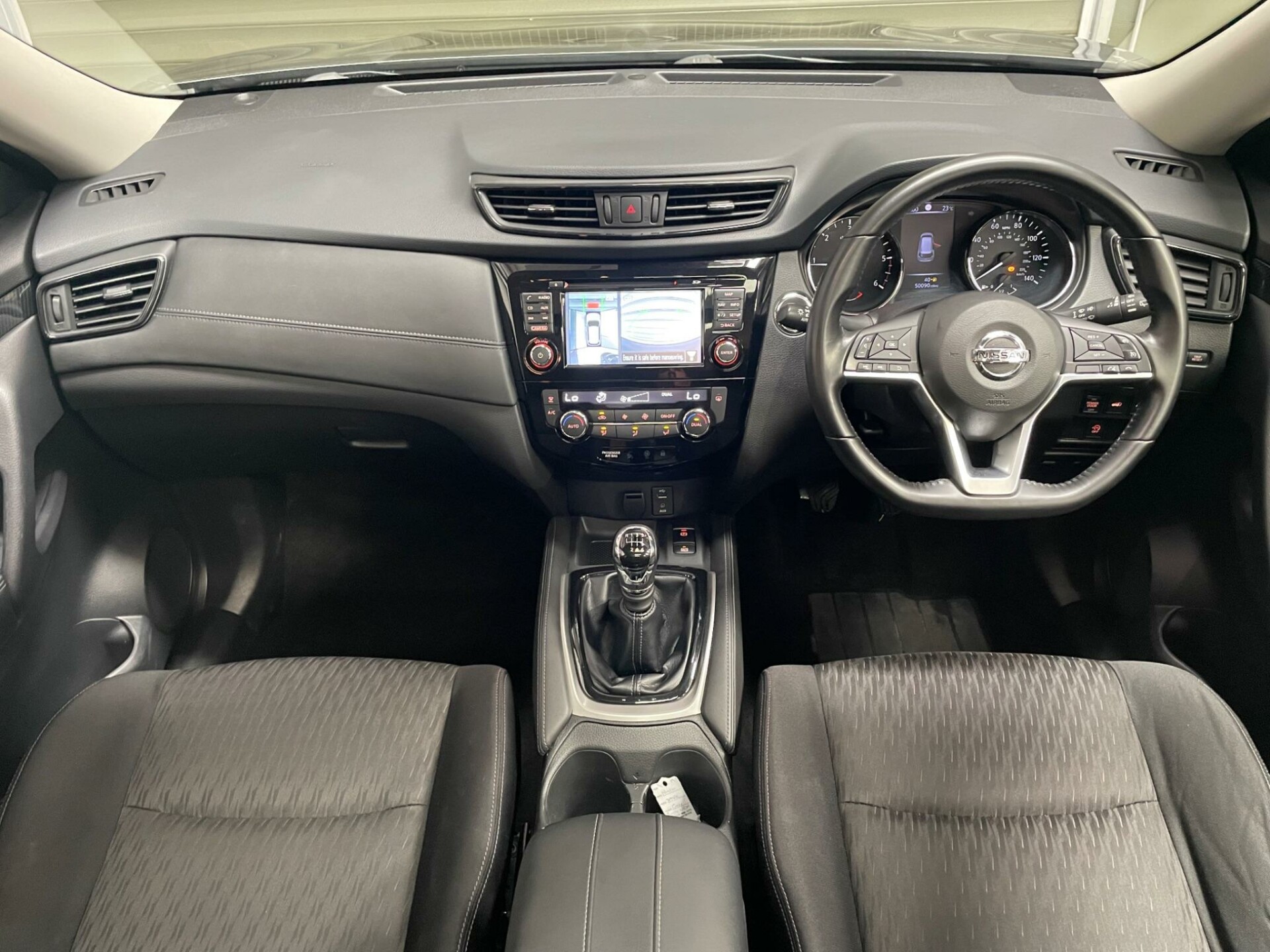 Nissan X Trail