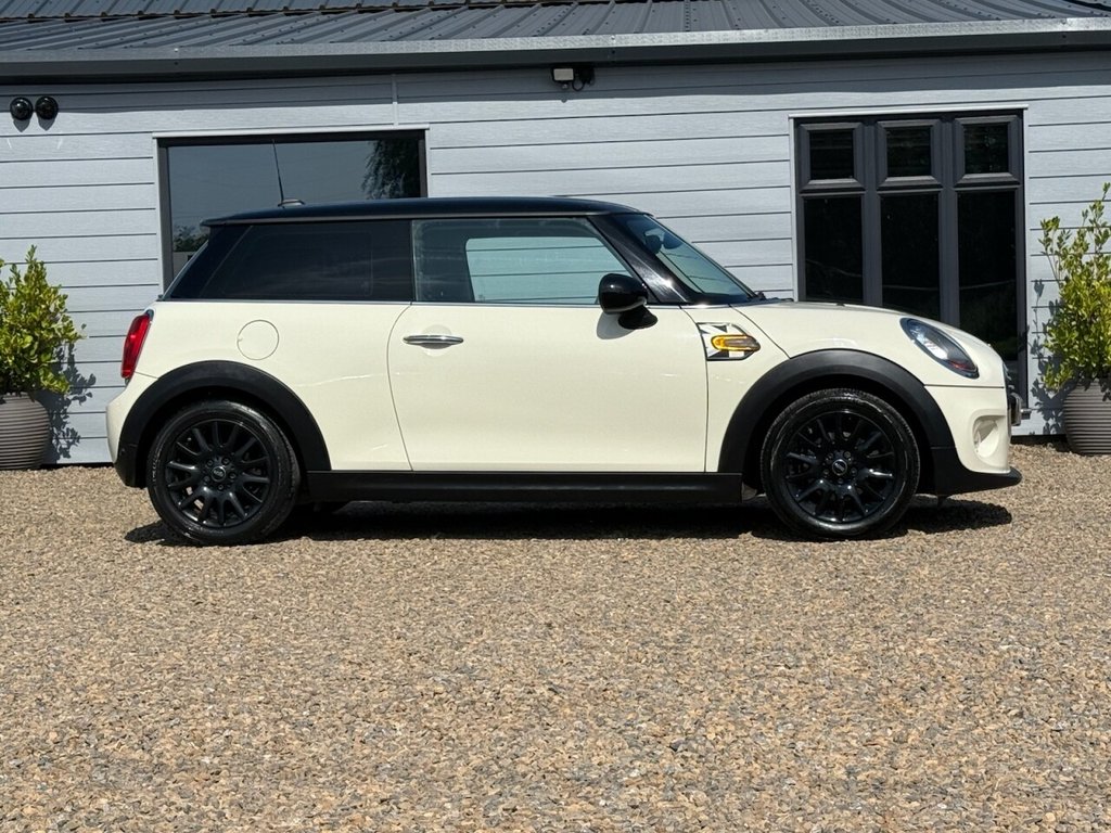 MINI Hatch