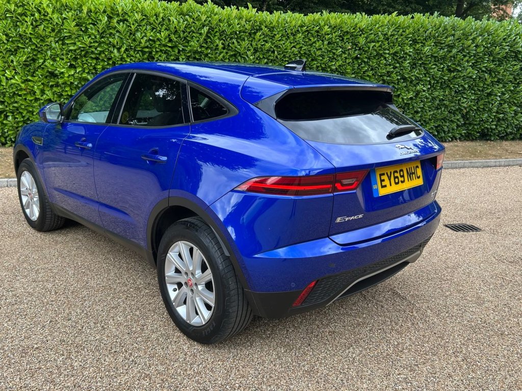 Jaguar E Pace