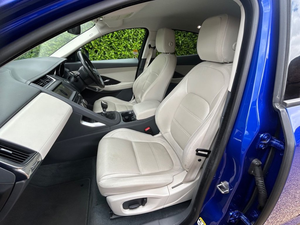 Jaguar E Pace