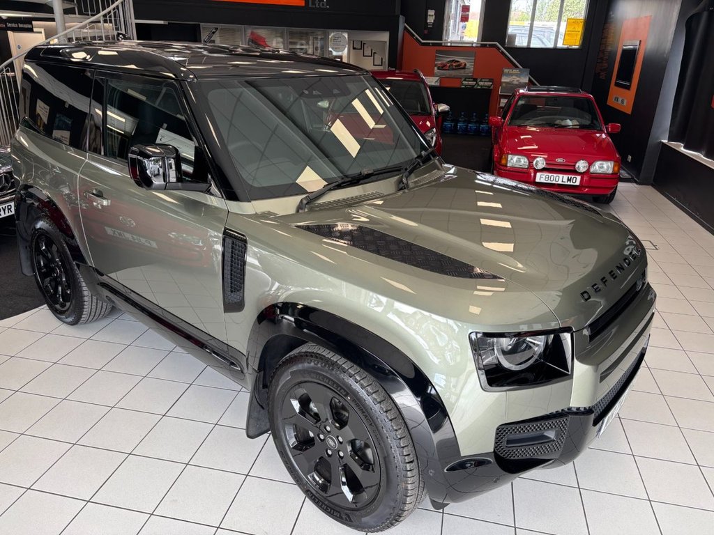 Land Rover Defender