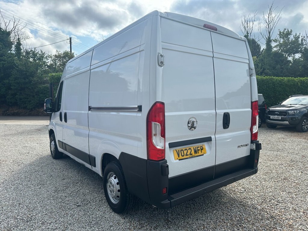Vauxhall Movano