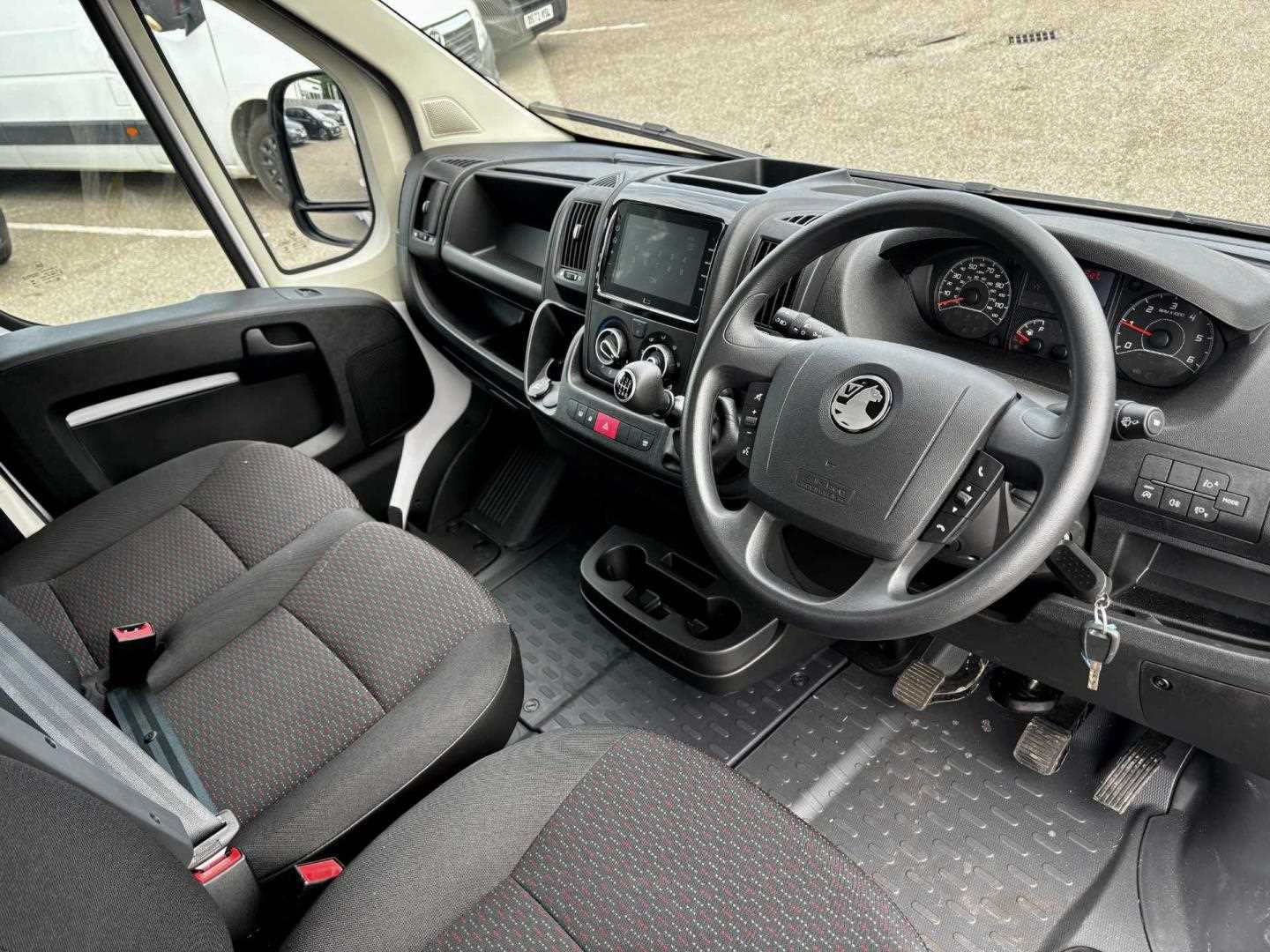 Vauxhall Movano