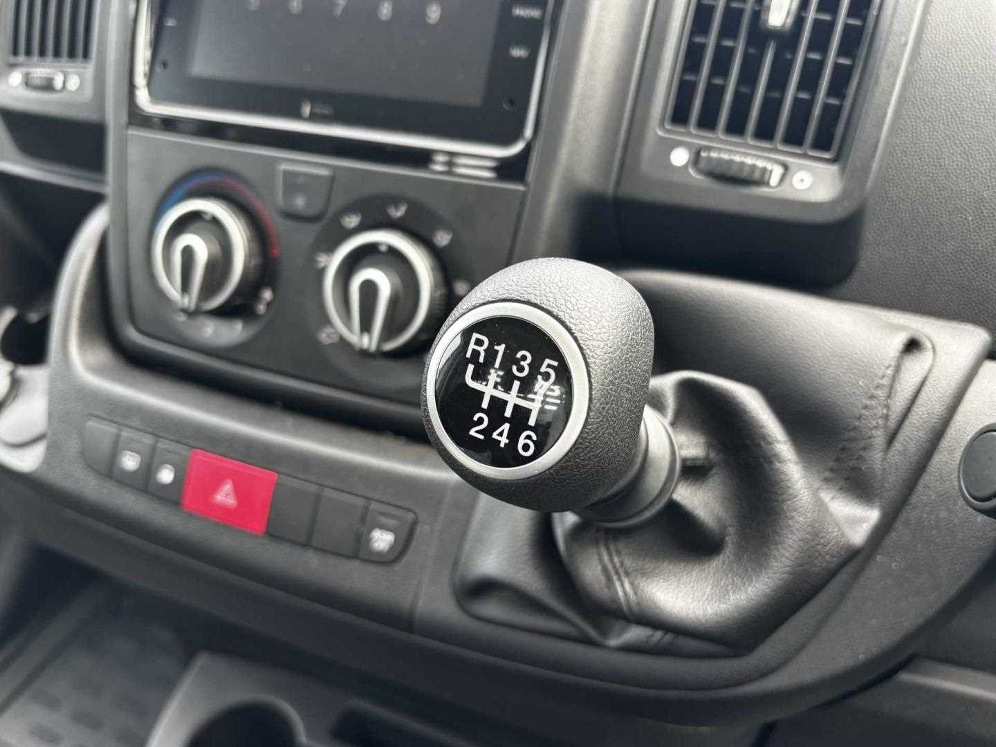 Vauxhall Movano