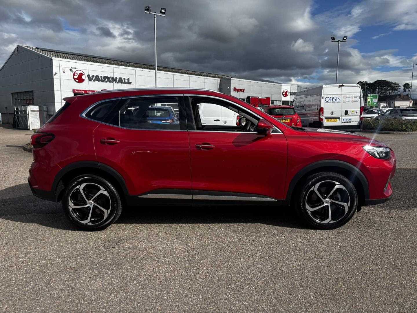 MG Hs