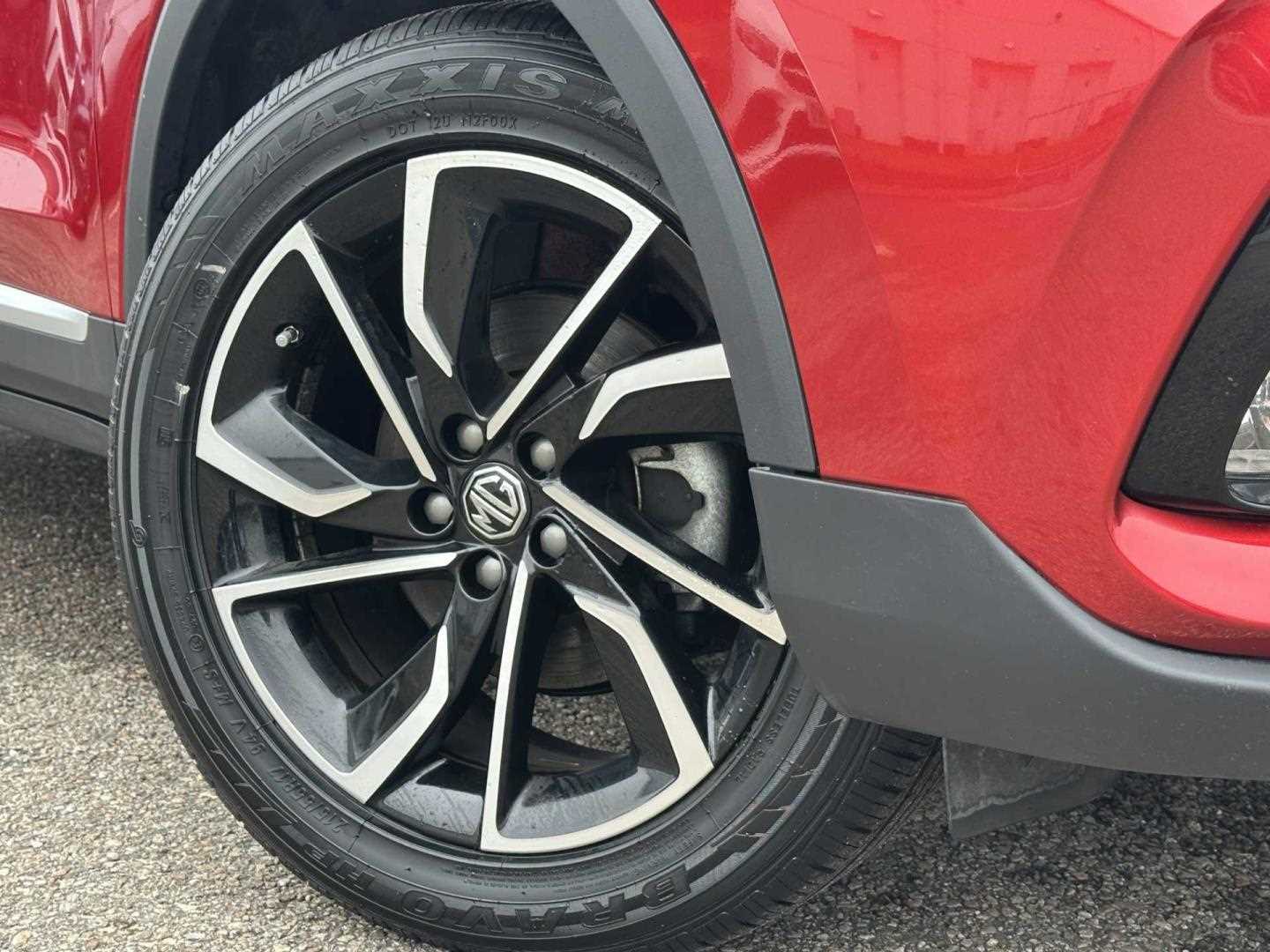 MG ZS