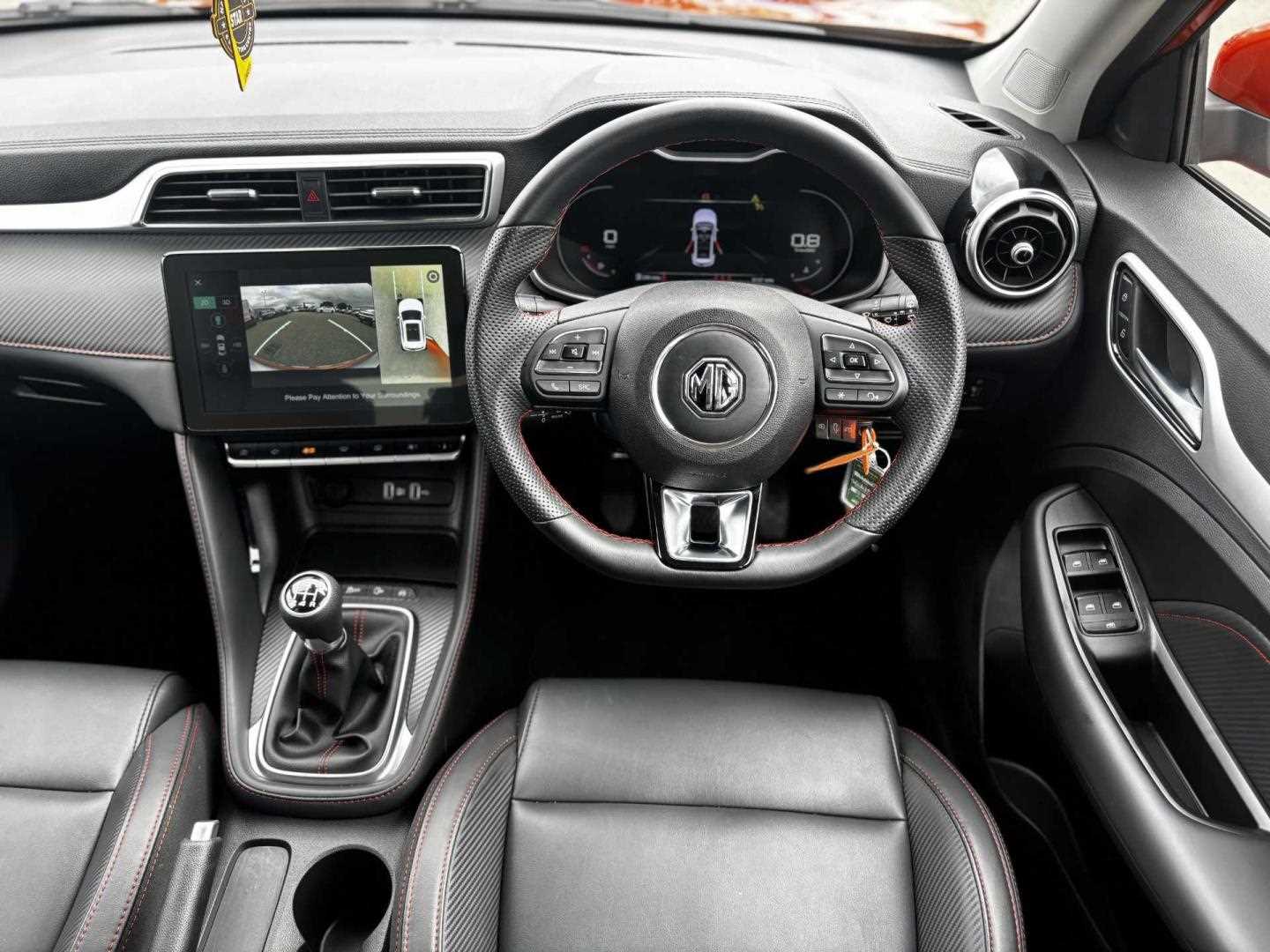 MG ZS