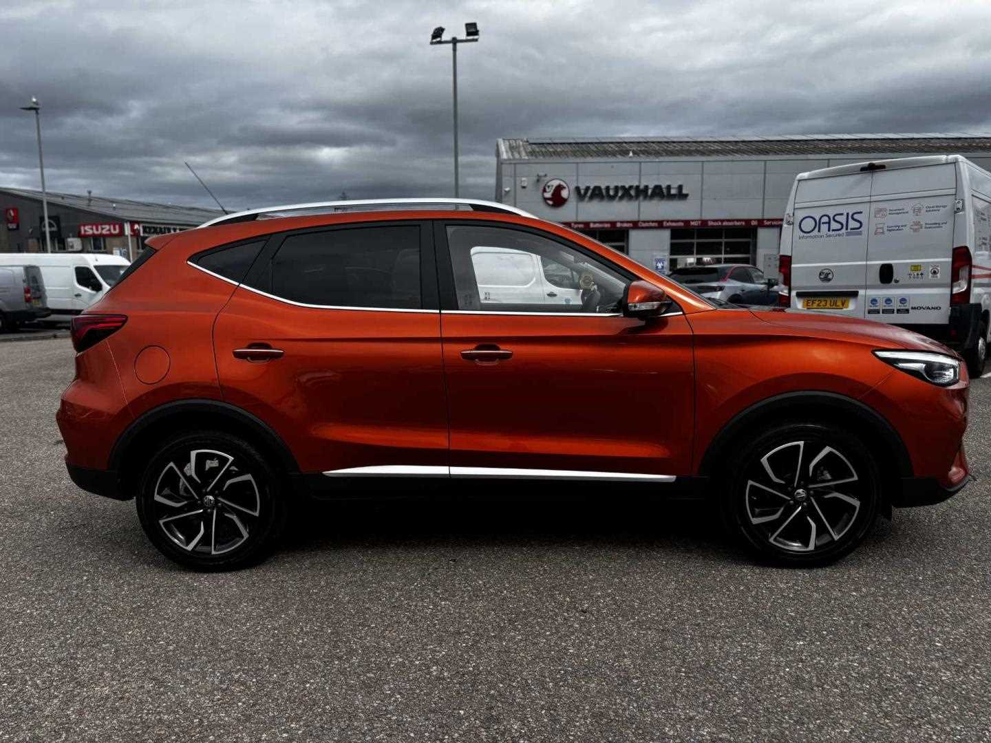 MG ZS