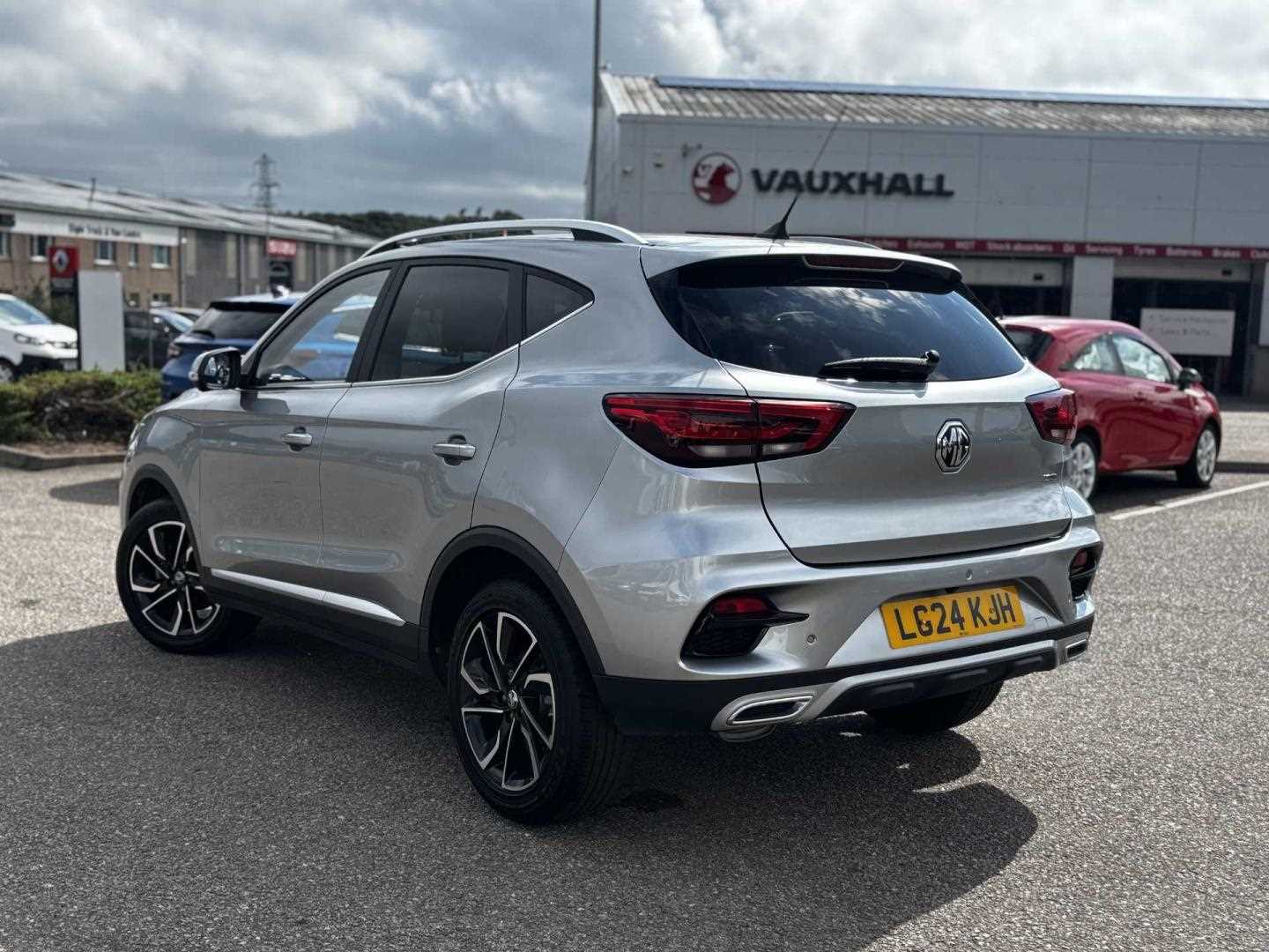 MG ZS