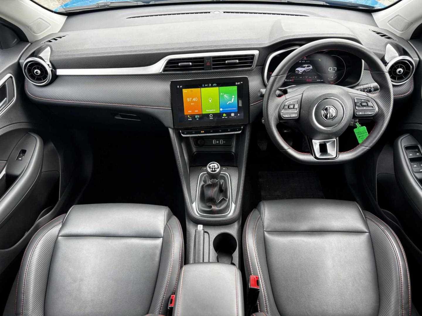 MG ZS