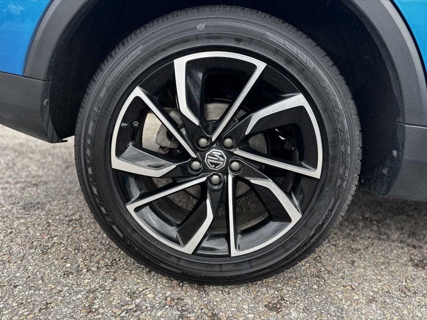 MG ZS