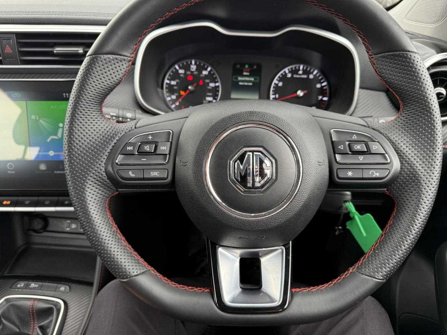 MG ZS