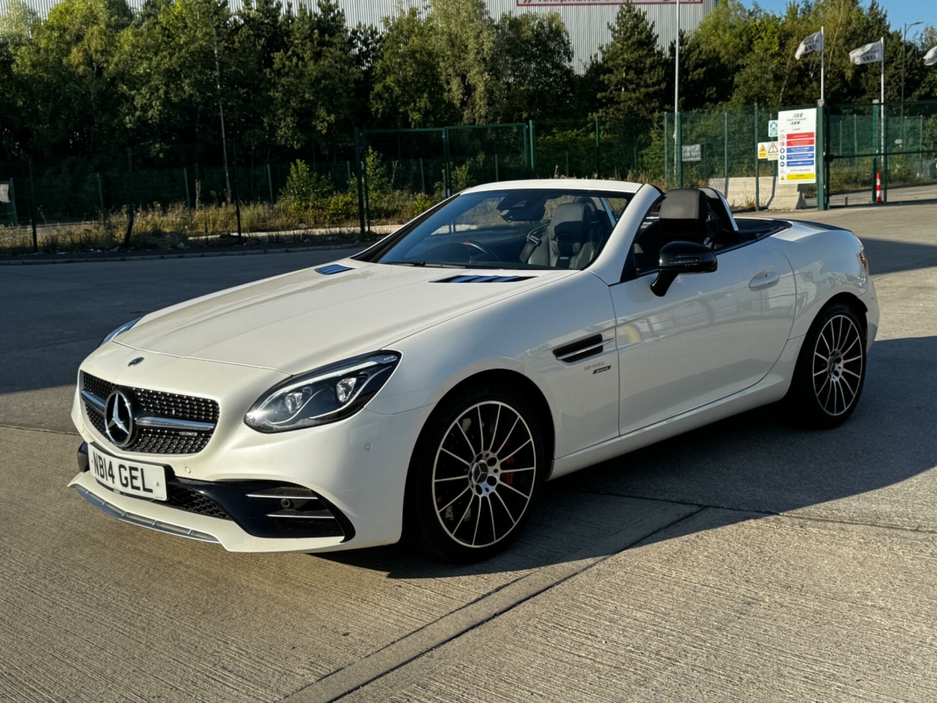 Mercedes Benz SLC