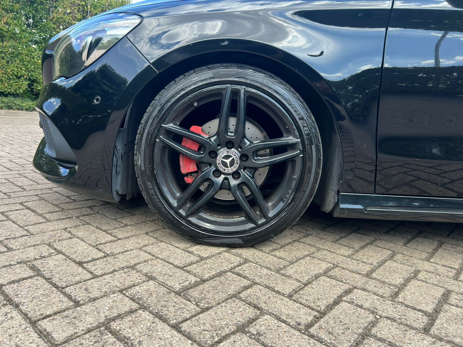 Mercedes Benz CLA