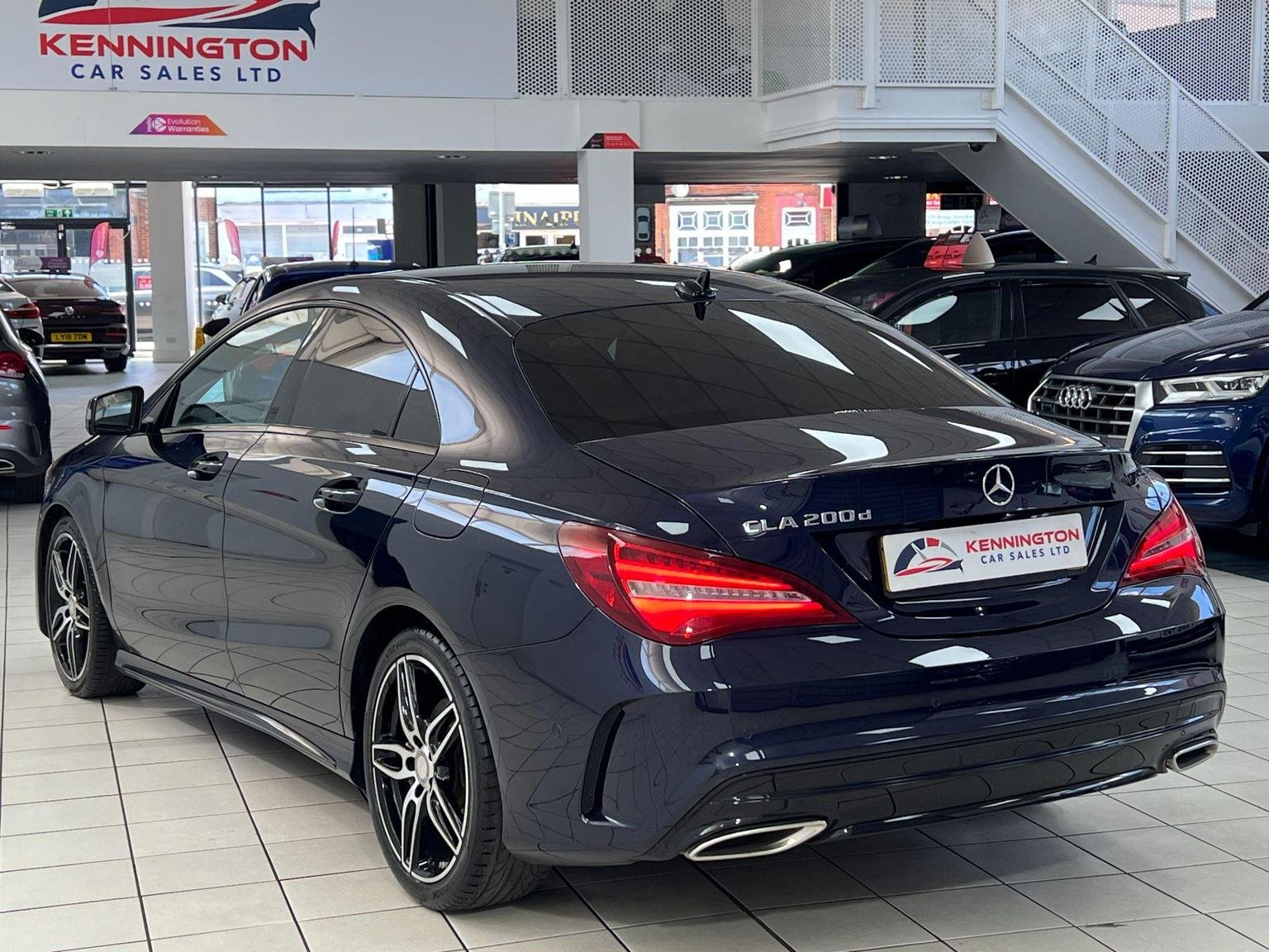 Mercedes Benz CLA
