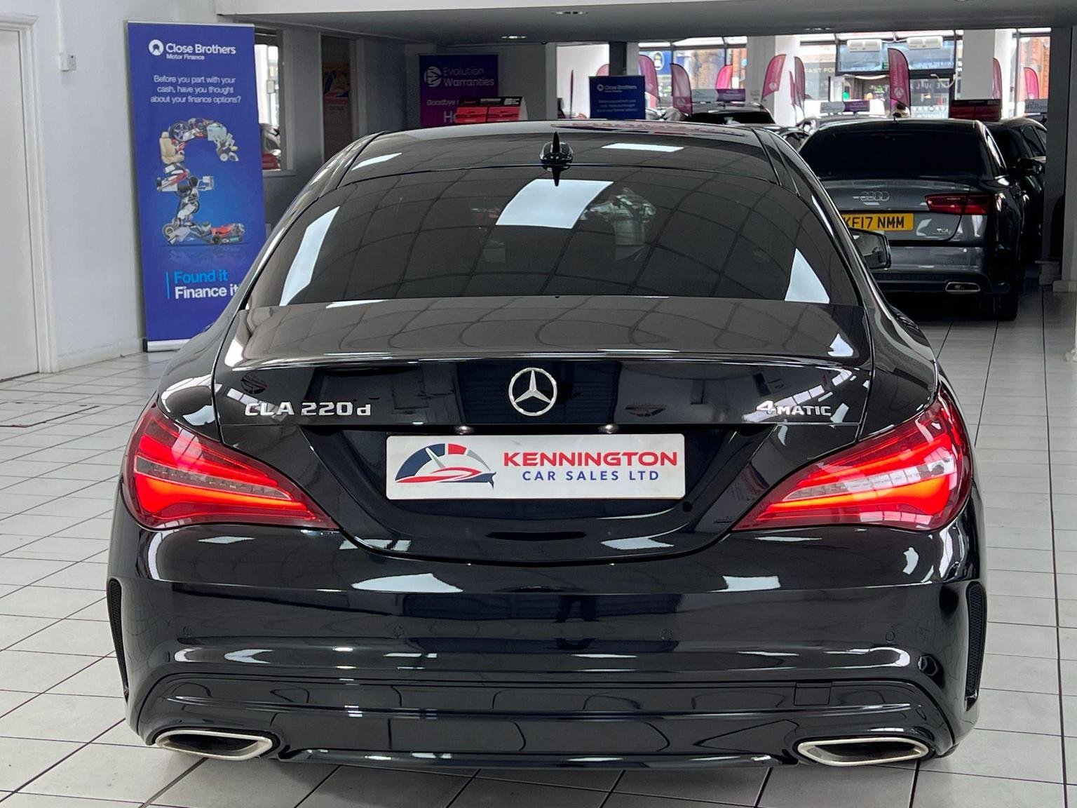 Mercedes Benz CLA
