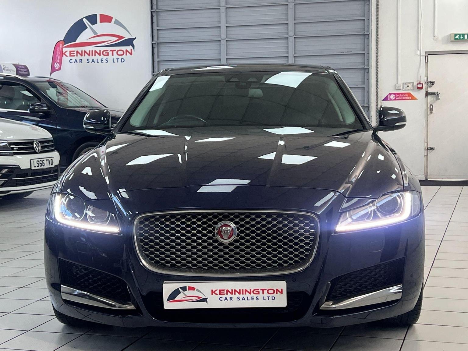 Jaguar XF
