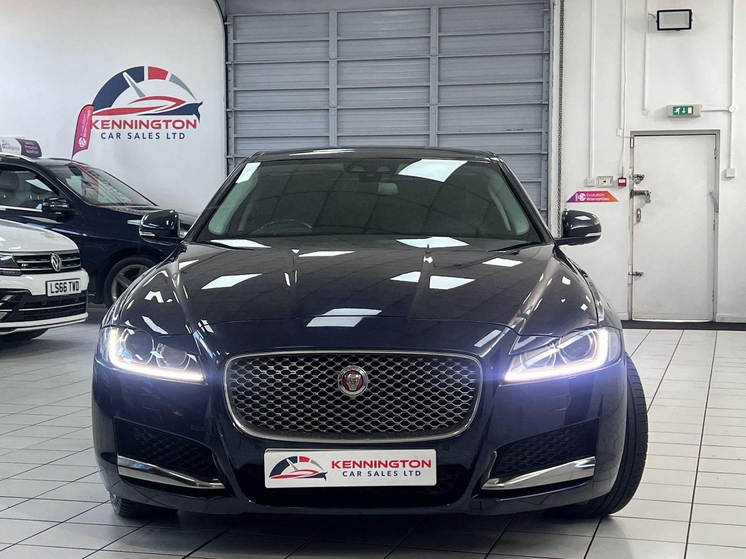 Jaguar XF