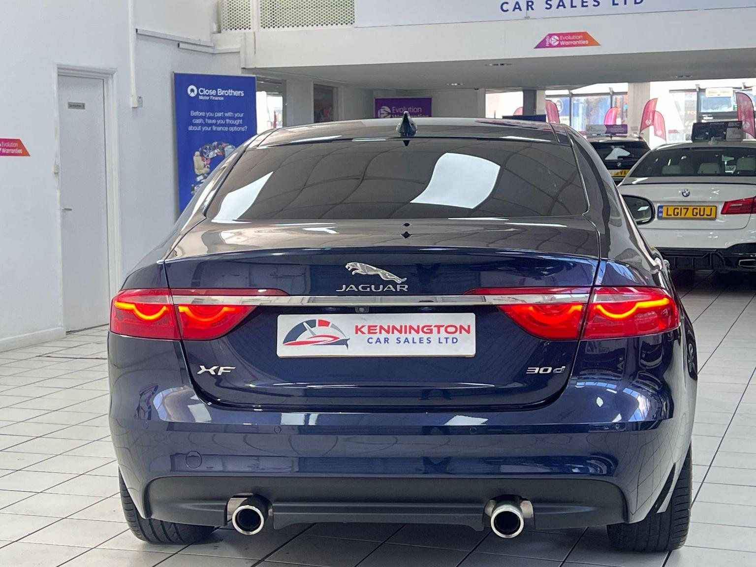 Jaguar XF