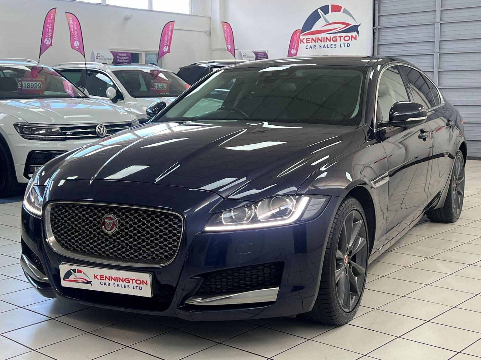 Jaguar XF