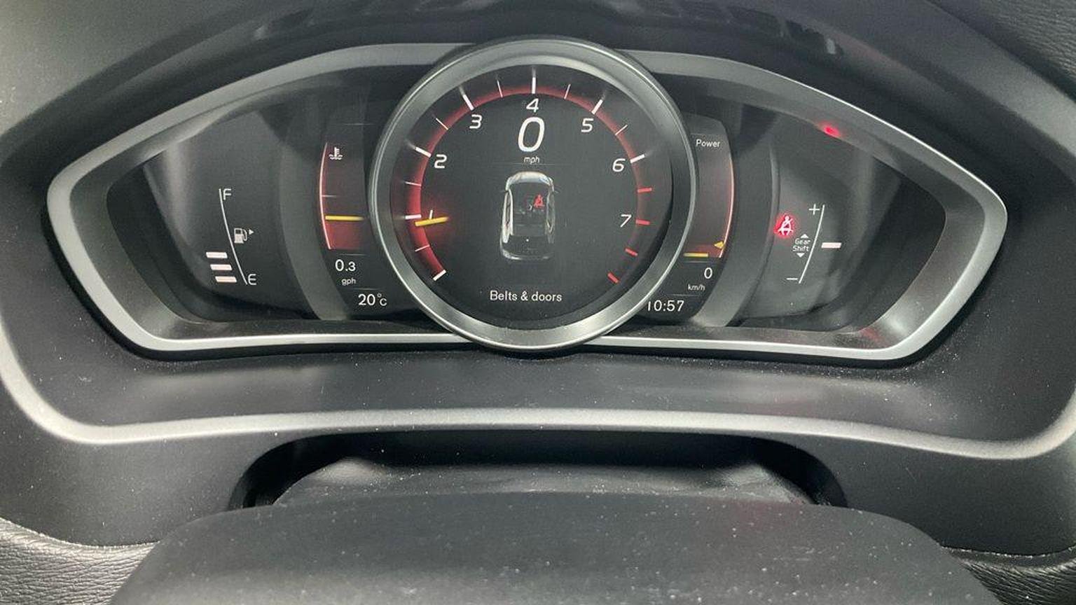 Volvo V40