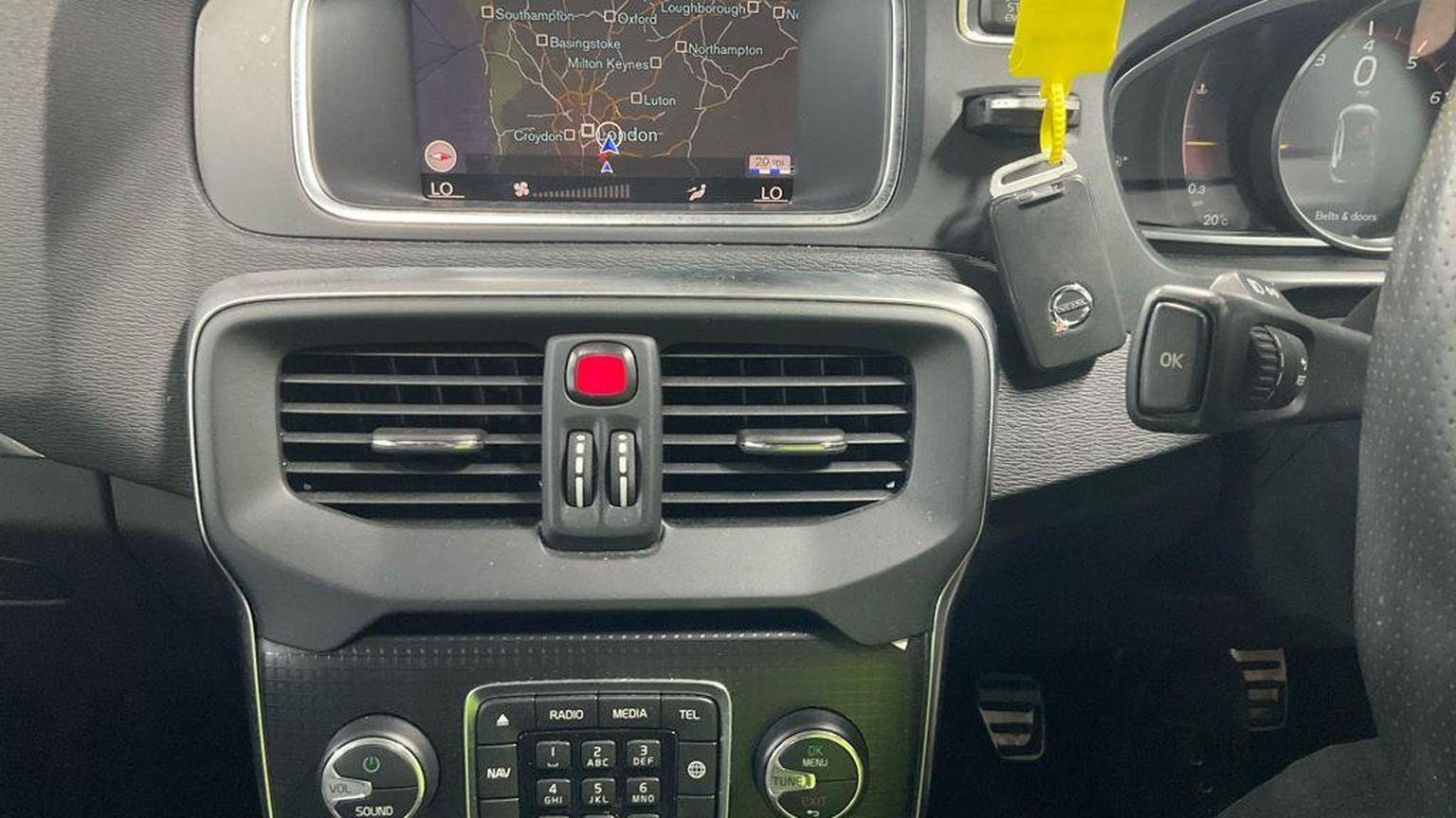 Volvo V40