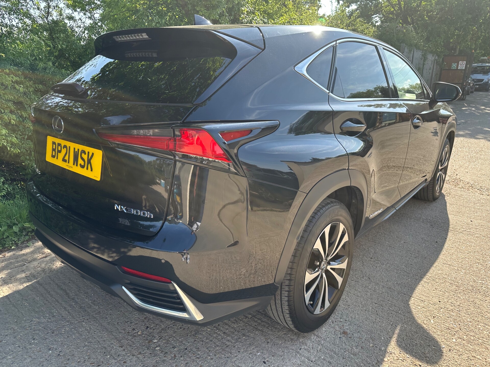 Lexus NX 300h