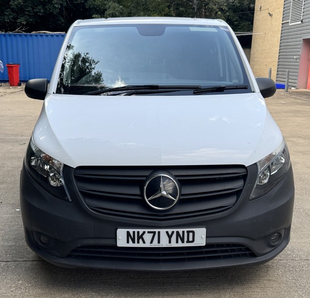 Mercedes Benz Vito