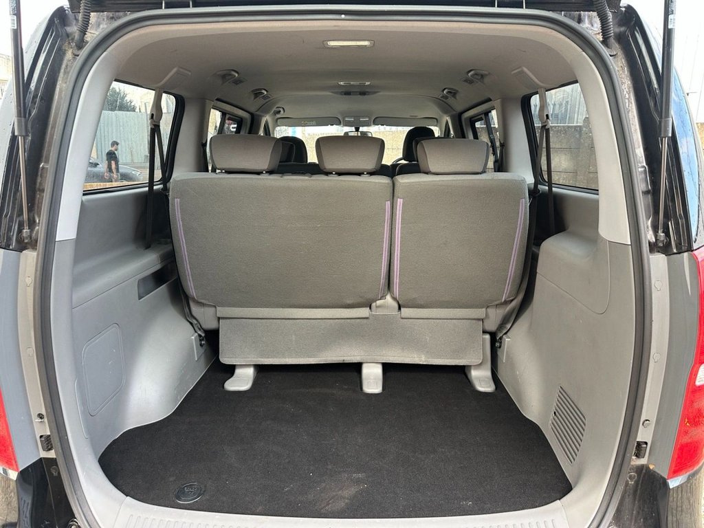 Hyundai i800