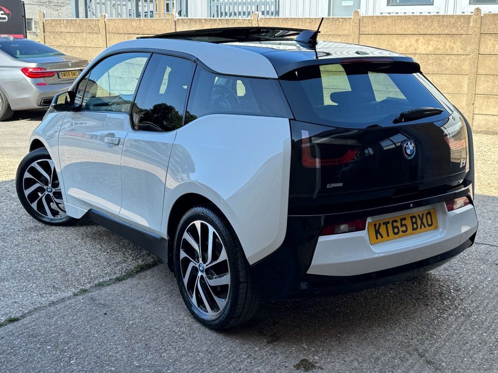 BMW i3