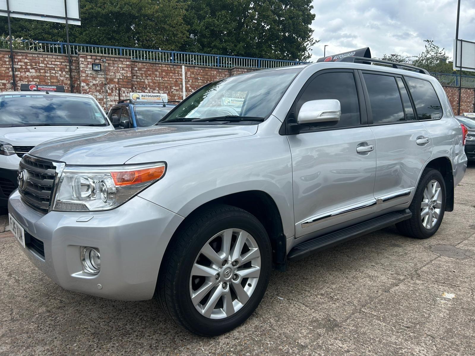 Toyota Land Cruiser