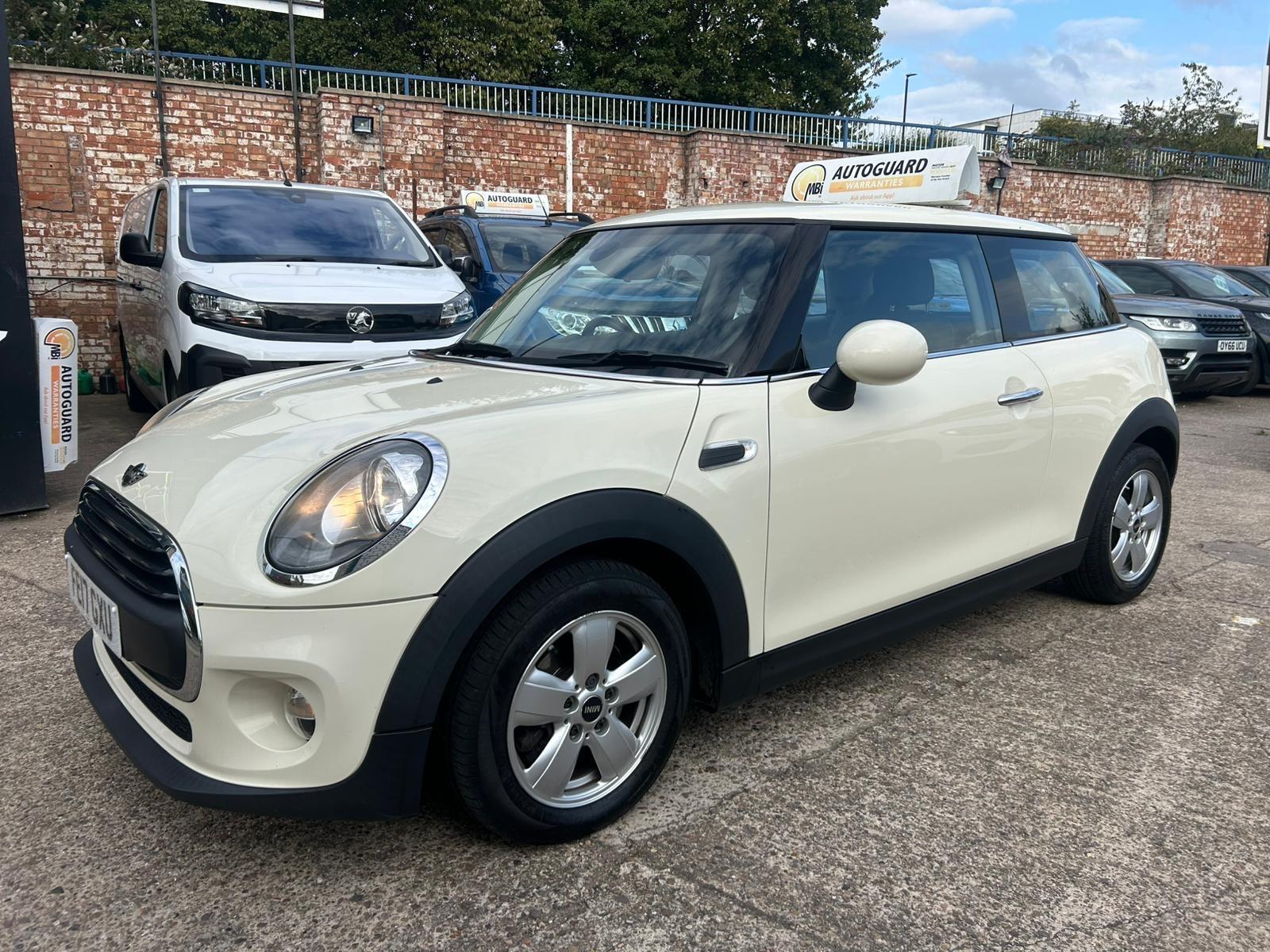 MINI Hatch