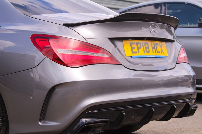 Mercedes Benz CLA