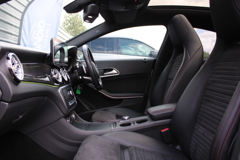 Mercedes Benz CLA