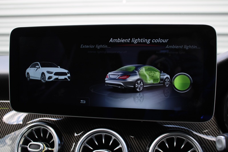 Mercedes Benz CLA