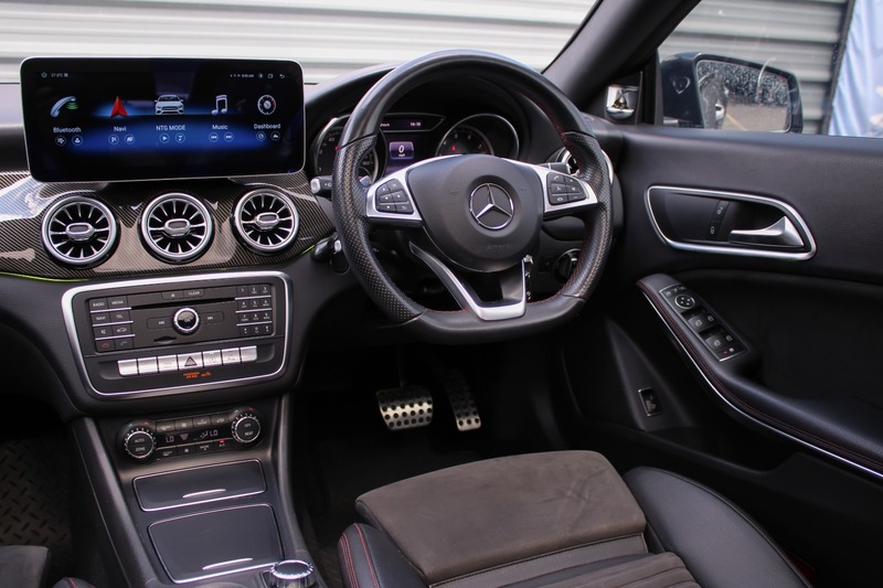 Mercedes Benz CLA