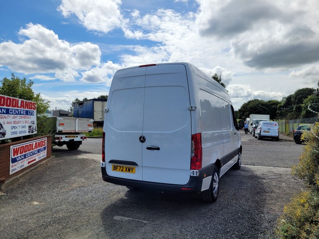 Mercedes Benz Sprinter